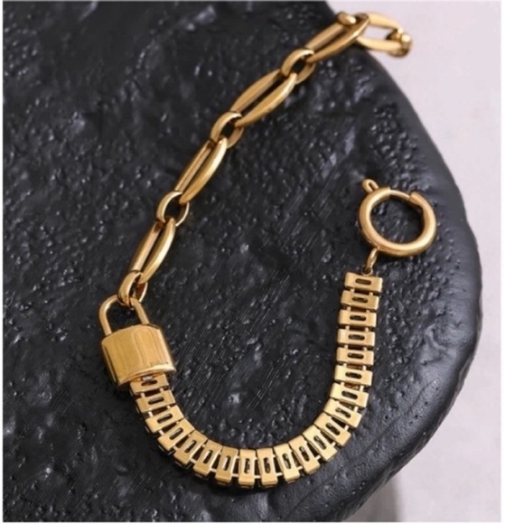 Gold Plated Waterproof Lock Chain Bling Cubic Zirconia Bracelet Sparkly - Picture 7 of 11